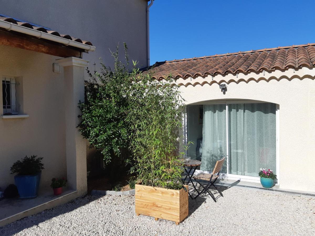 Studio douillet au calme en Provence, classé *** Saint-Paul-Trois-Châteaux Exterior foto